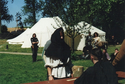 Ein Horn 1